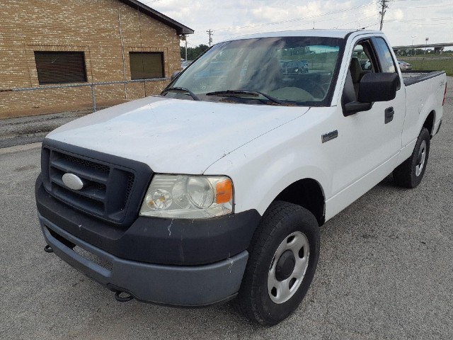 BUY FORD F-150 2006 REG CAB 126